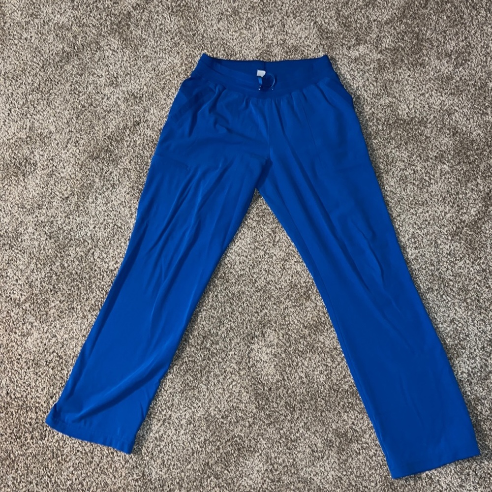 Women’s WonderWink Brand Royal Blue Scrub Bottoms. Size SMALL